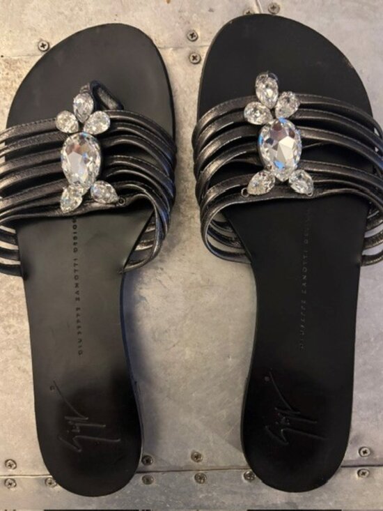 Giuseppe Zanotti Shoes - GIUSEPPE ZANOTTI JEWELED FLATS SIZE 7